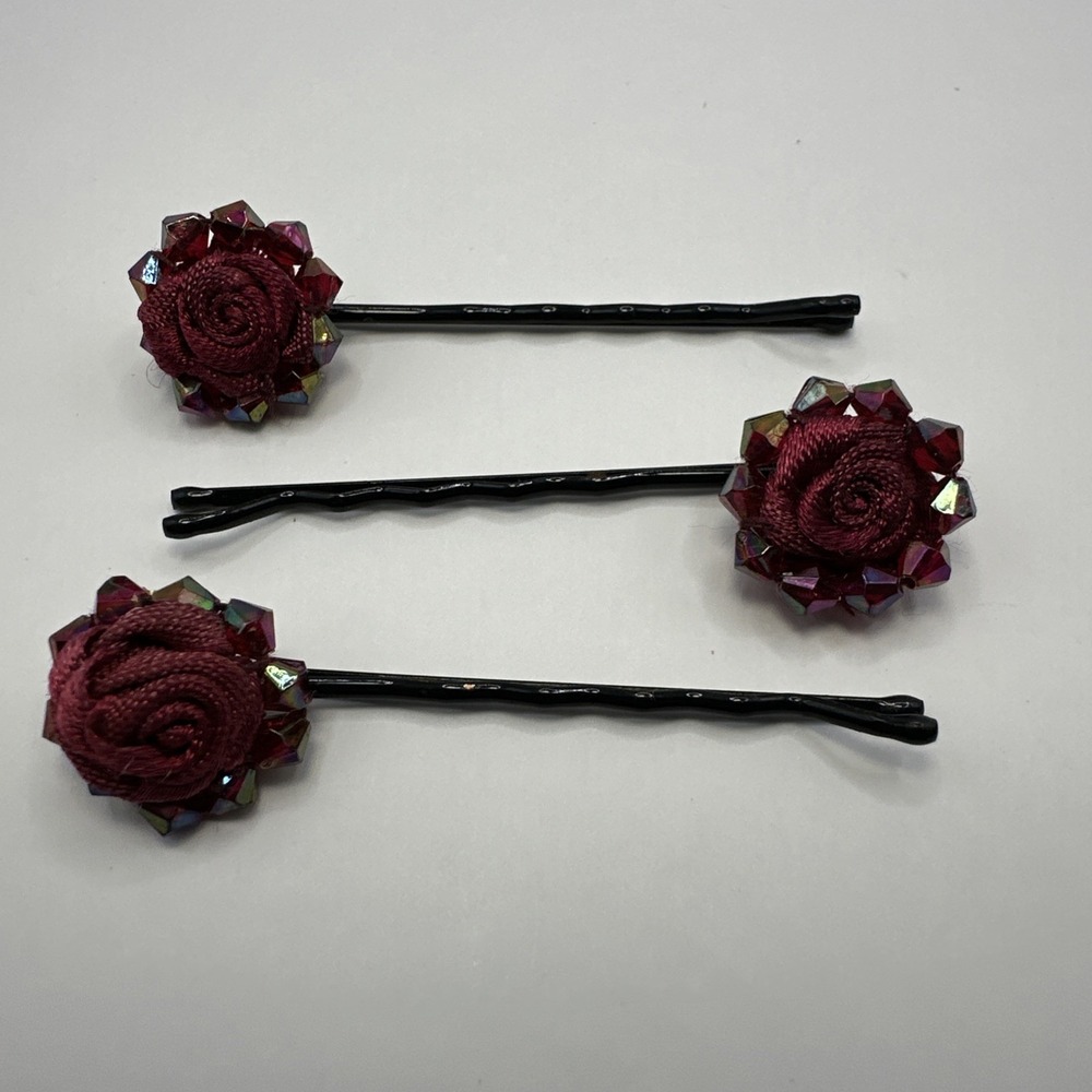 Vintage Rose‎ Floral Bobby Pins Red Fabric Rosebuds Y2K Gothic